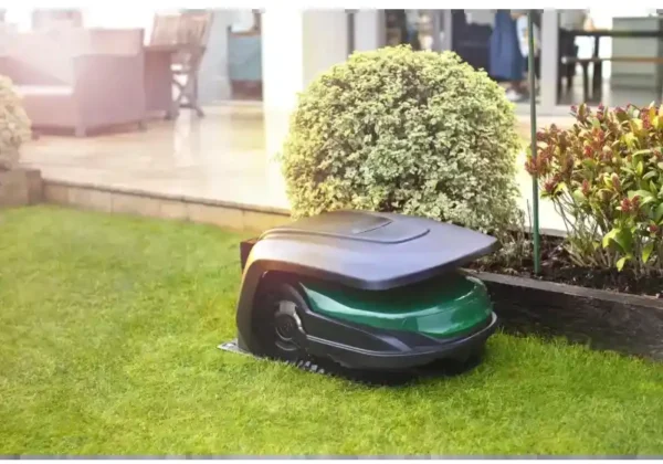 Robomow RK3000 Pro test: Topvalg til store haver - Billede 6