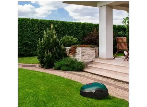Robomow RT 700 test: Effektiv robotplæneklipper til små haver - Billede 4