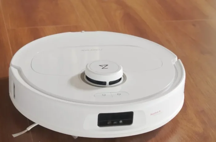 Nærbillede af Roborock QR 798s rengøringsbørster